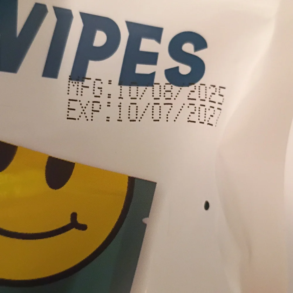 Swype Wipes Detoxifying Face & Body Cleansing Wipes. 30 Pre-moistened Wipes